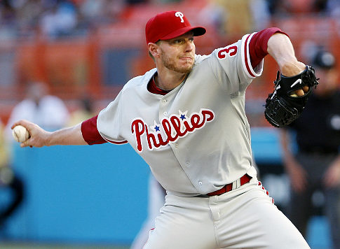 Roy Halladay, 40, dies in plane crash in the Gulf of Mexico.