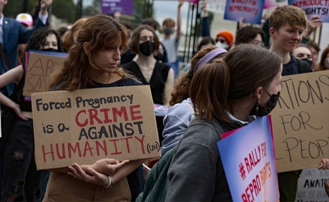Picture from: https://www.ndtv.com/world-news/roe-v-wade-us-abortion-law-us-abortion-rights-ruling-us-groups-call-for-abortion-rights-marches-on-day-of-action-may-14-2950503